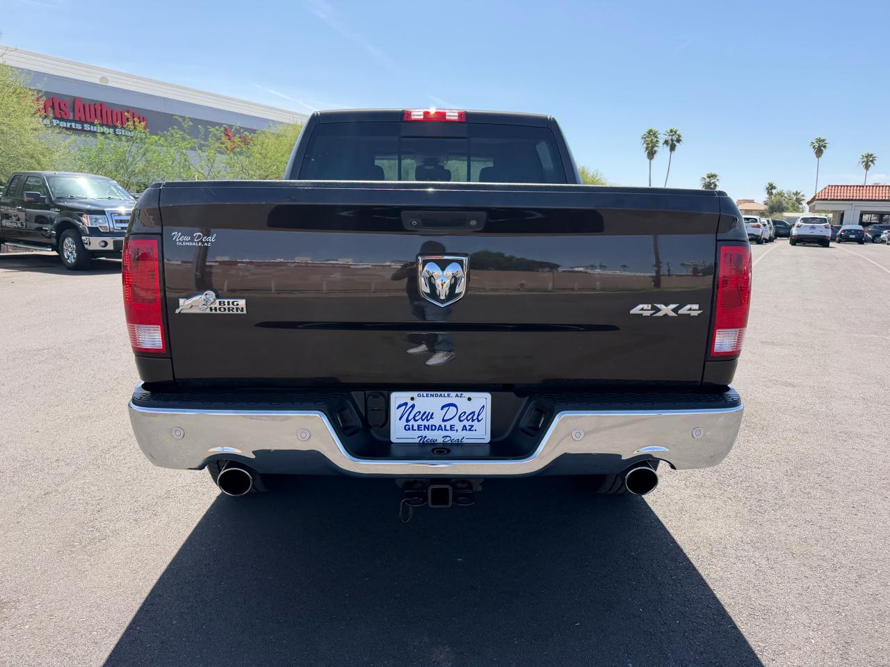 RAM 1500 4WD Crew Cab 140.5" Big Horn 2016