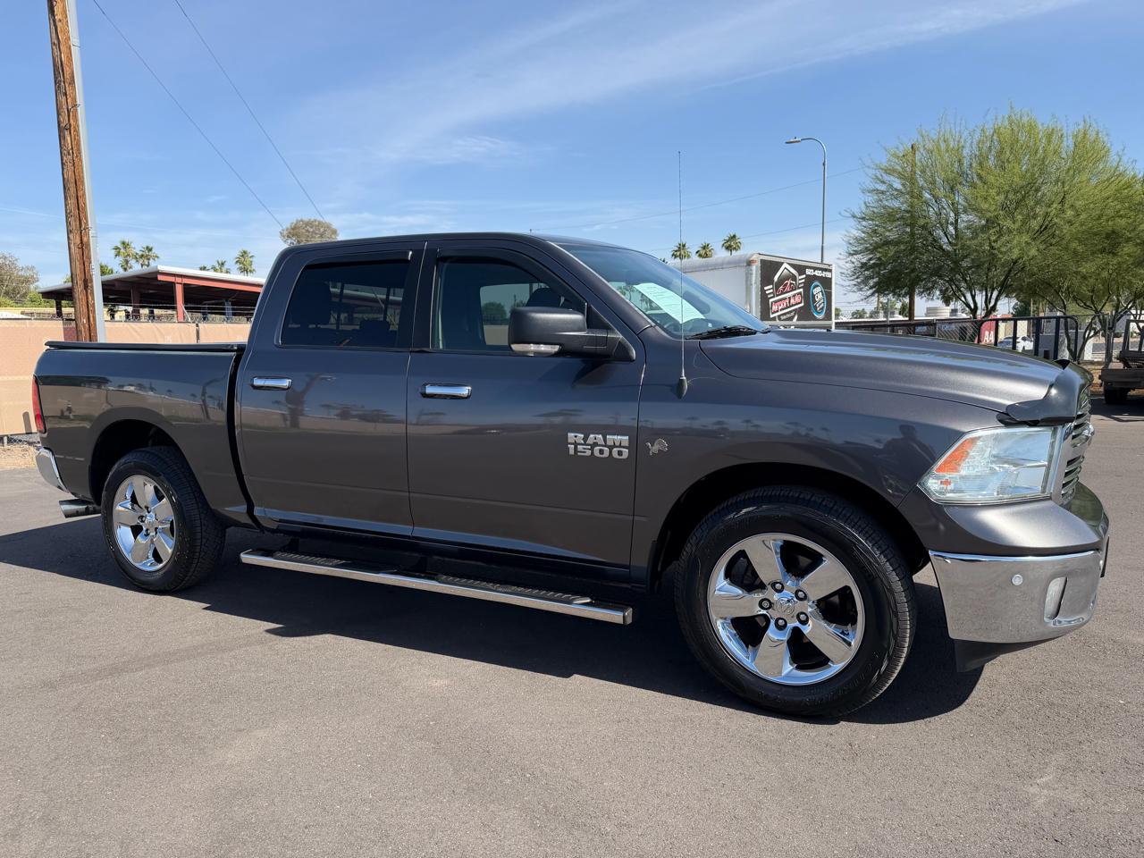RAM 1500 2WD Crew Cab 140.5" Big Horn 2017