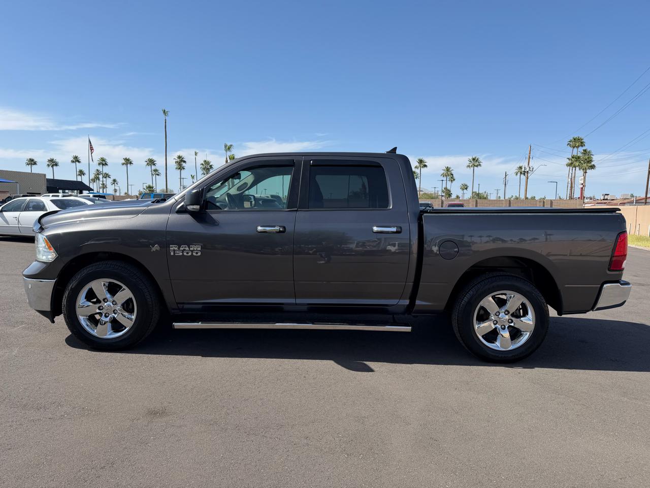 RAM 1500 2WD Crew Cab 140.5" Big Horn 2017