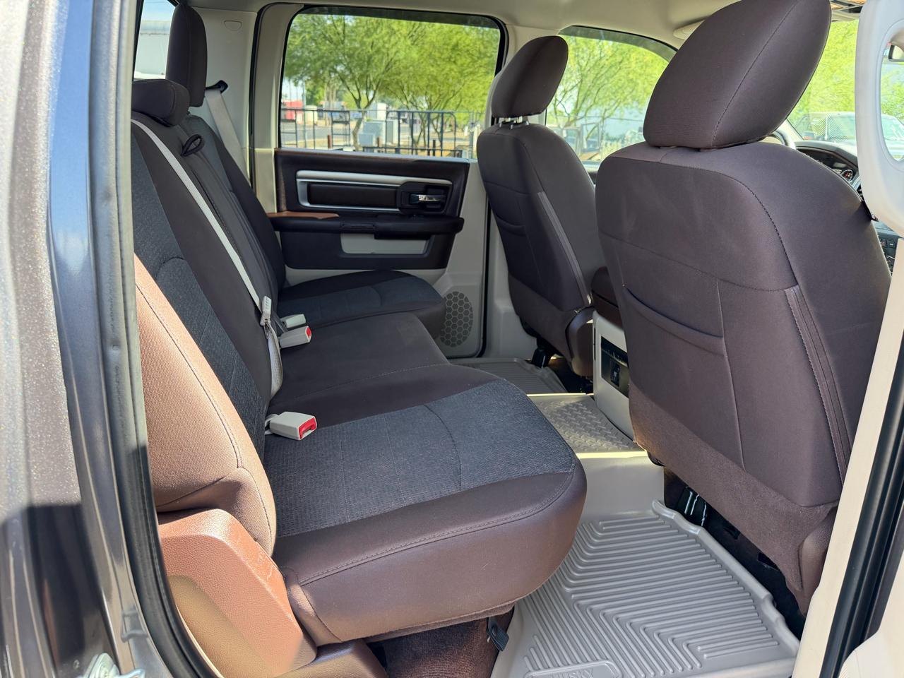 RAM 1500 2WD Crew Cab 140.5" Big Horn 2017