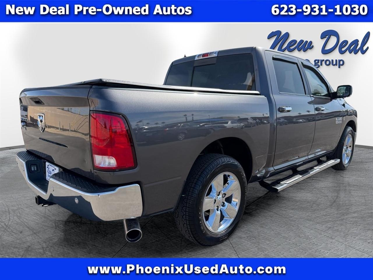 RAM 1500 2WD Crew Cab 140.5" Big Horn 2017