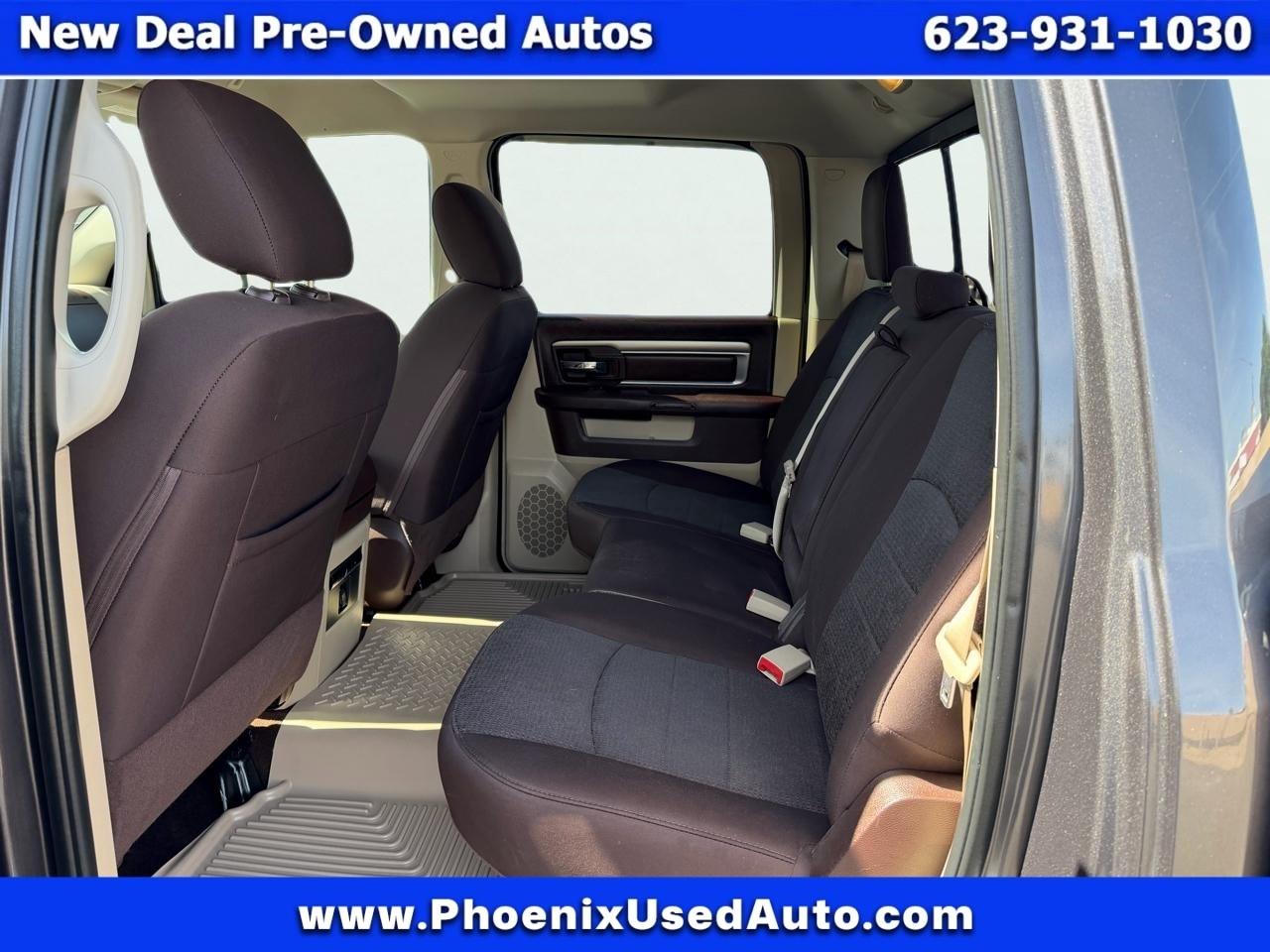 RAM 1500 2WD Crew Cab 140.5" Big Horn 2017