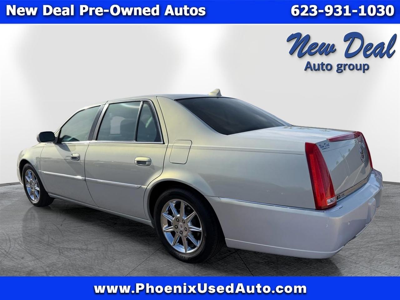 Cadillac DTS Luxury 2010