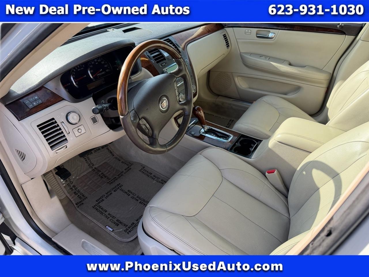 Cadillac DTS Luxury 2010
