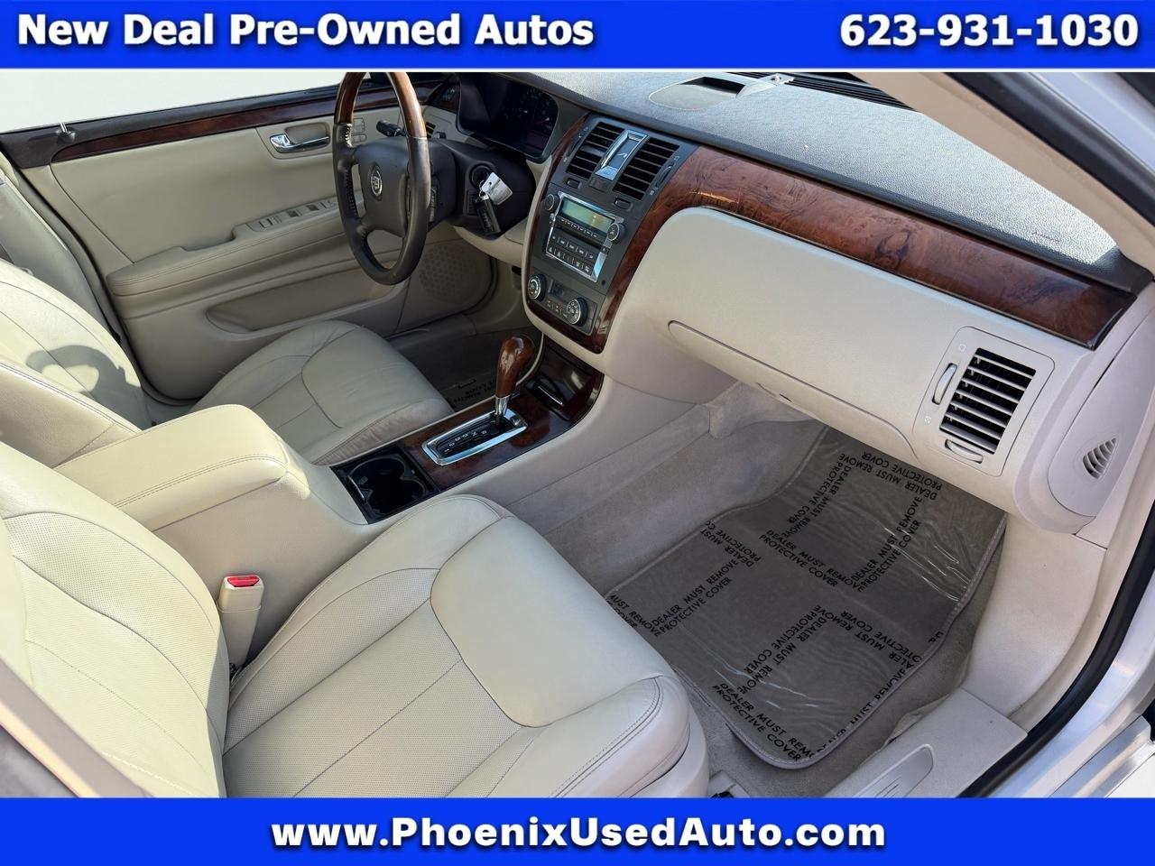 Cadillac DTS Luxury 2010