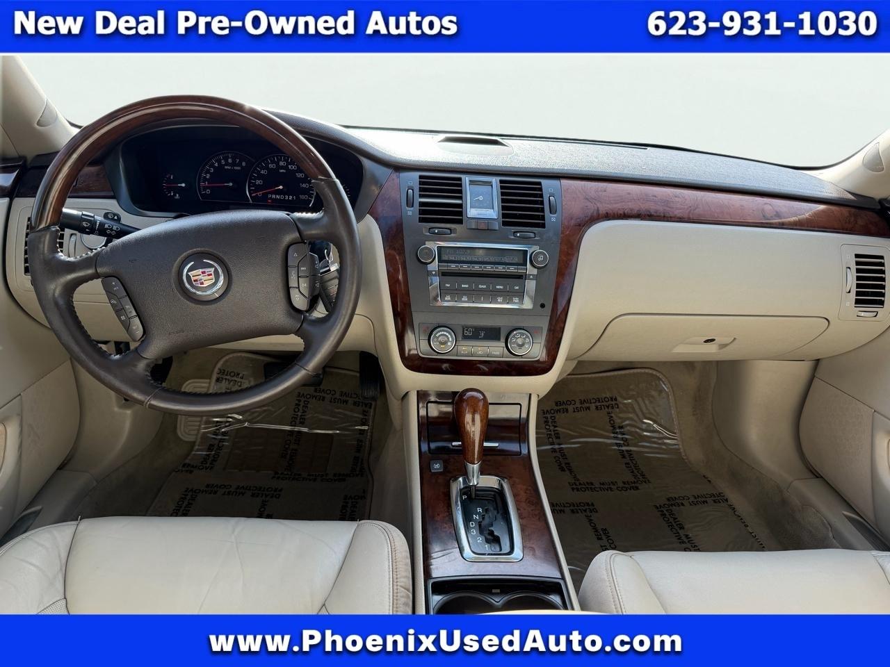 Cadillac DTS Luxury 2010