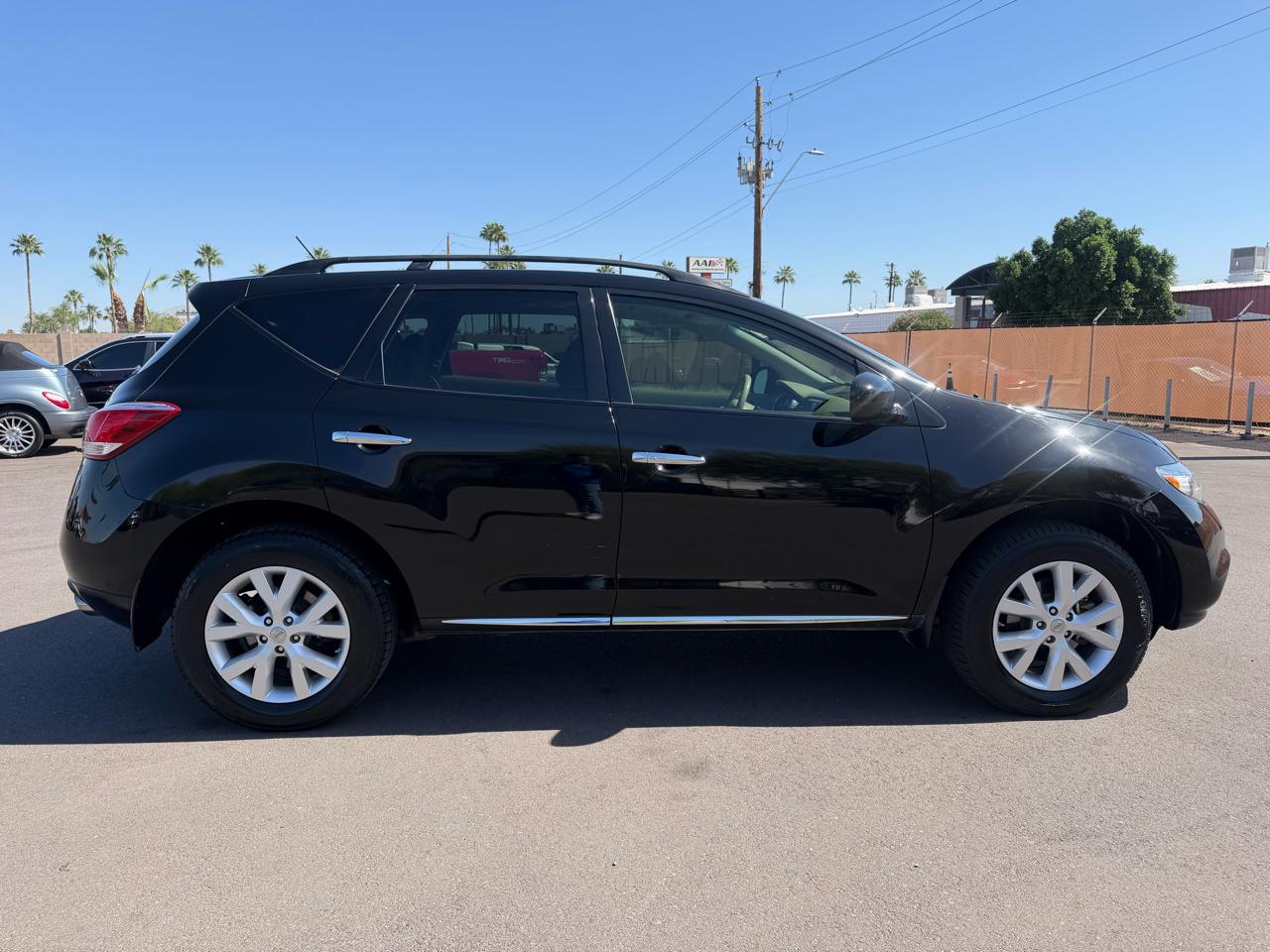 Nissan Murano S 2014