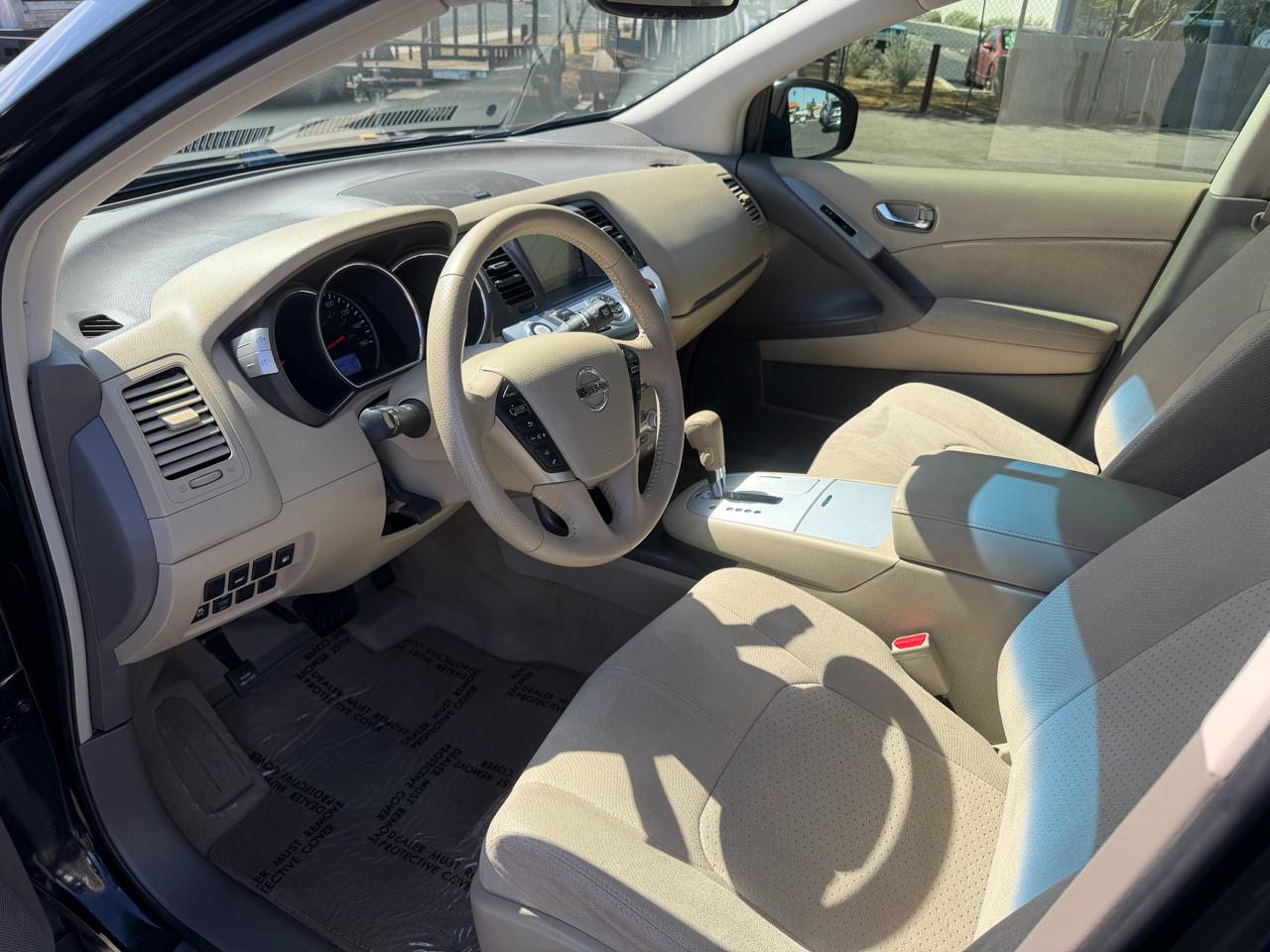 Nissan Murano S 2014