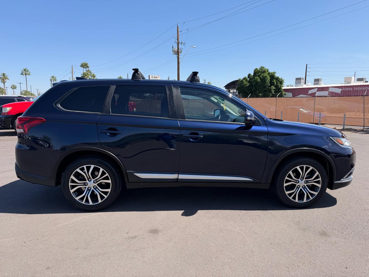 Mitsubishi Outlander SEL AWD 2018