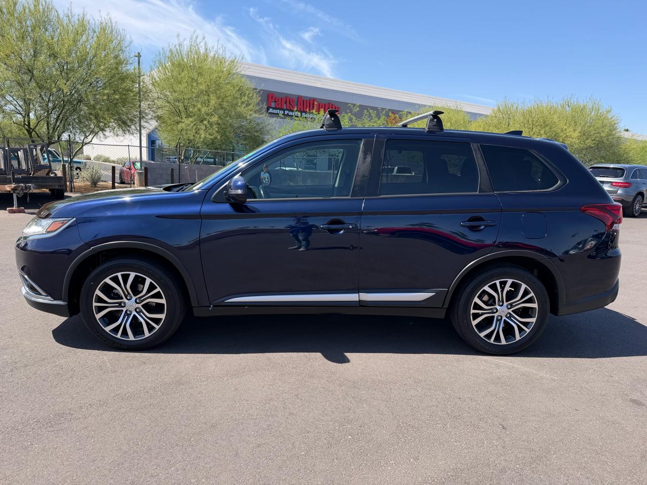 Mitsubishi Outlander SEL AWD 2018