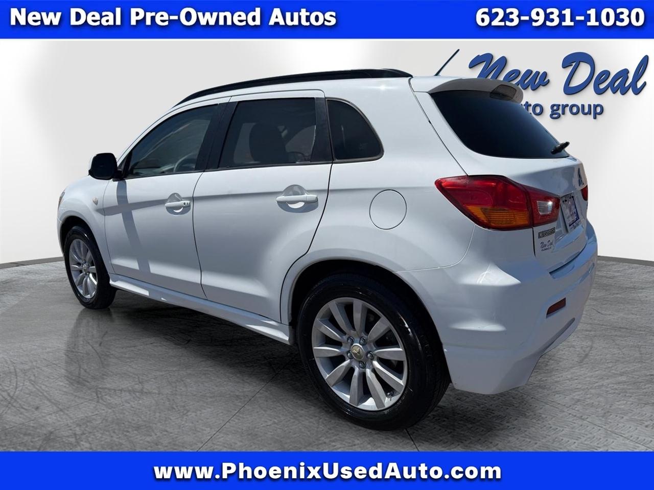 Mitsubishi Outlander Sport SE 4WD 2011