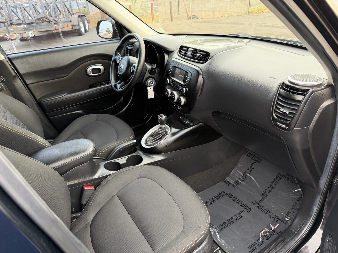 Kia Soul + w/Signature 2.0 Special Edition 2016