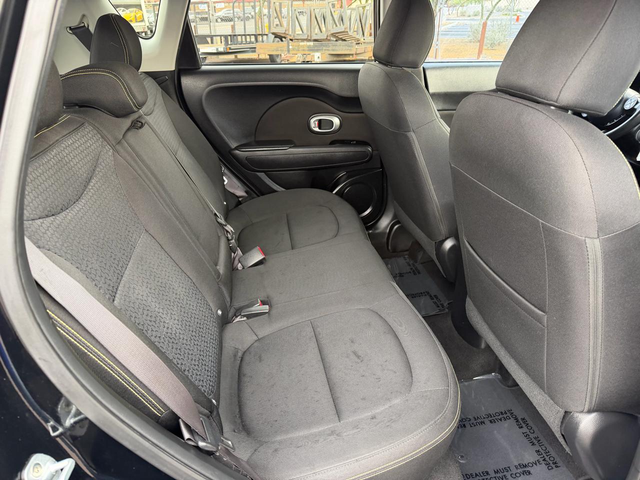 Kia Soul + w/Signature 2.0 Special Edition 2016