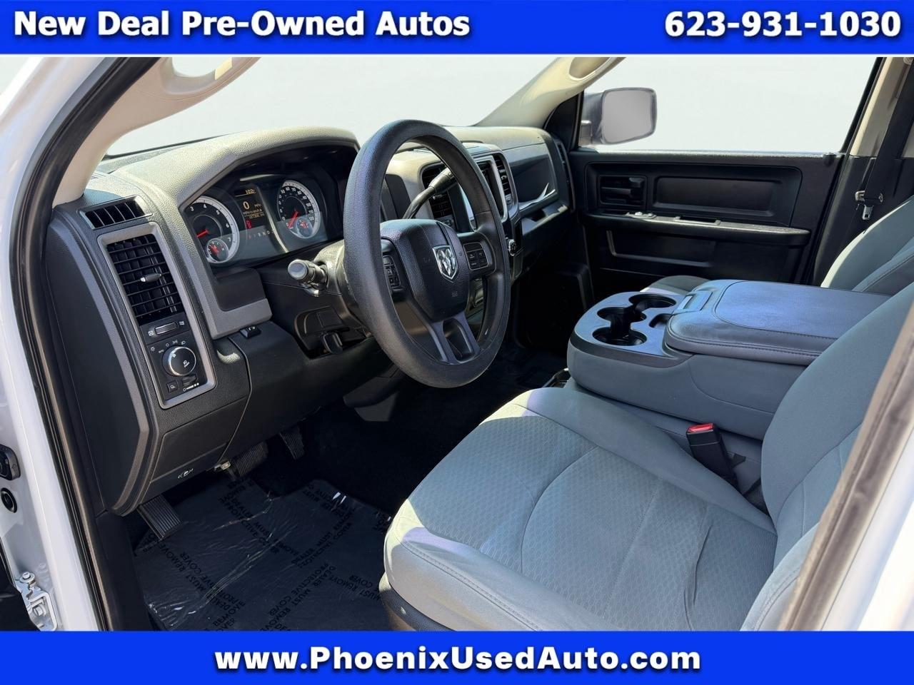 RAM 1500 2WD Crew Cab 140.5" Express 2013