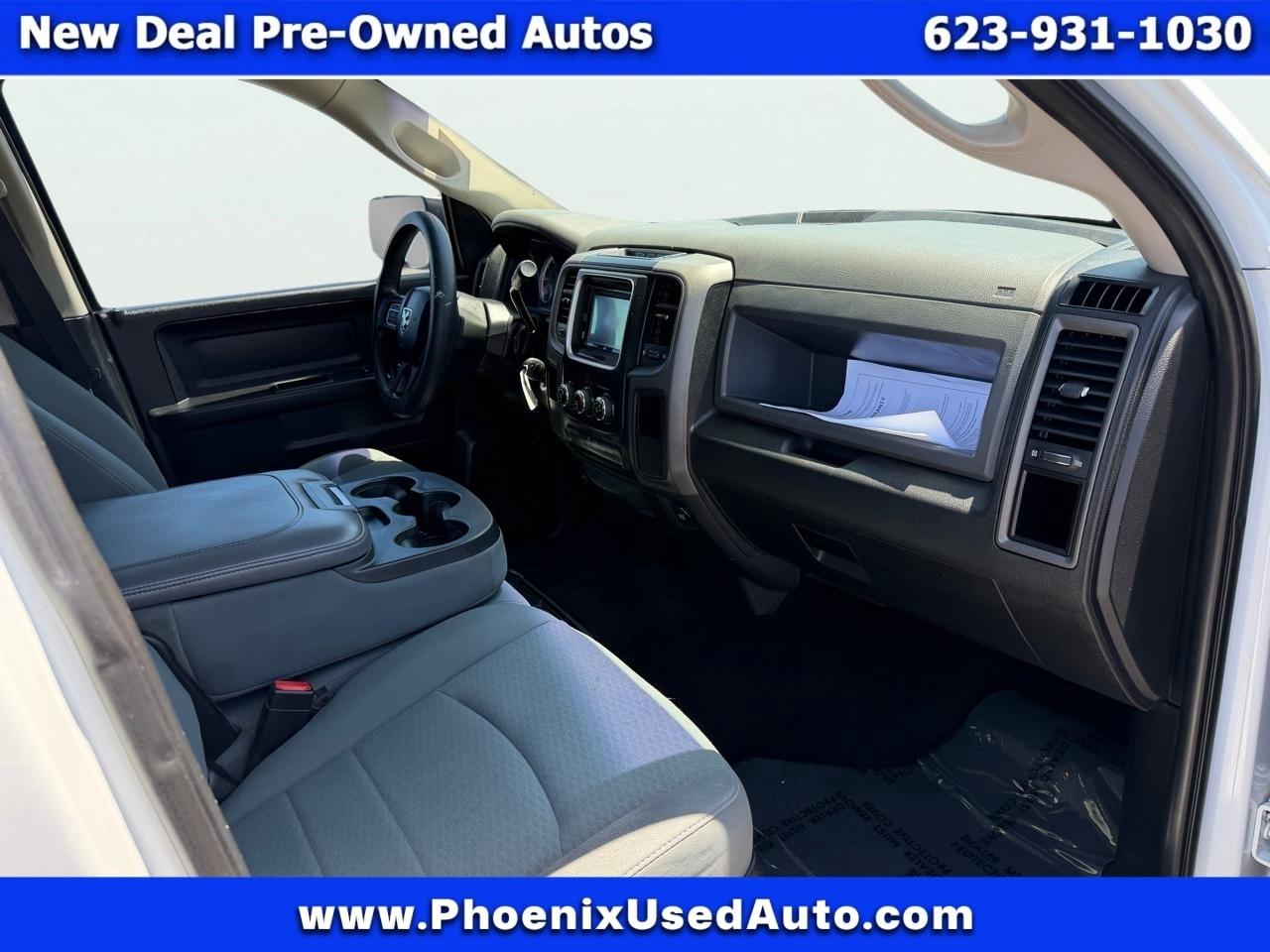RAM 1500 2WD Crew Cab 140.5" Express 2013