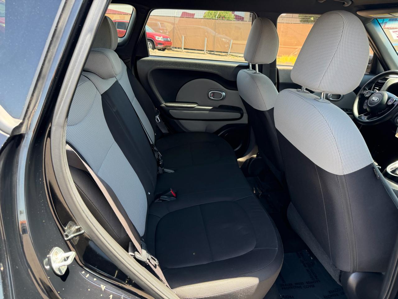 Kia Soul Base 6A 2016