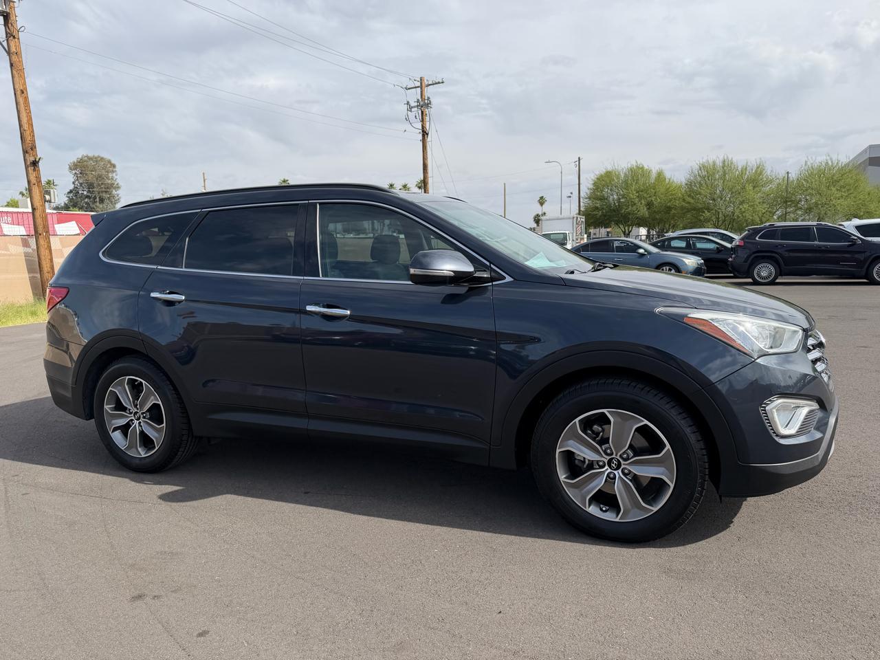 Hyundai Santa Fe GLS FWD 2013