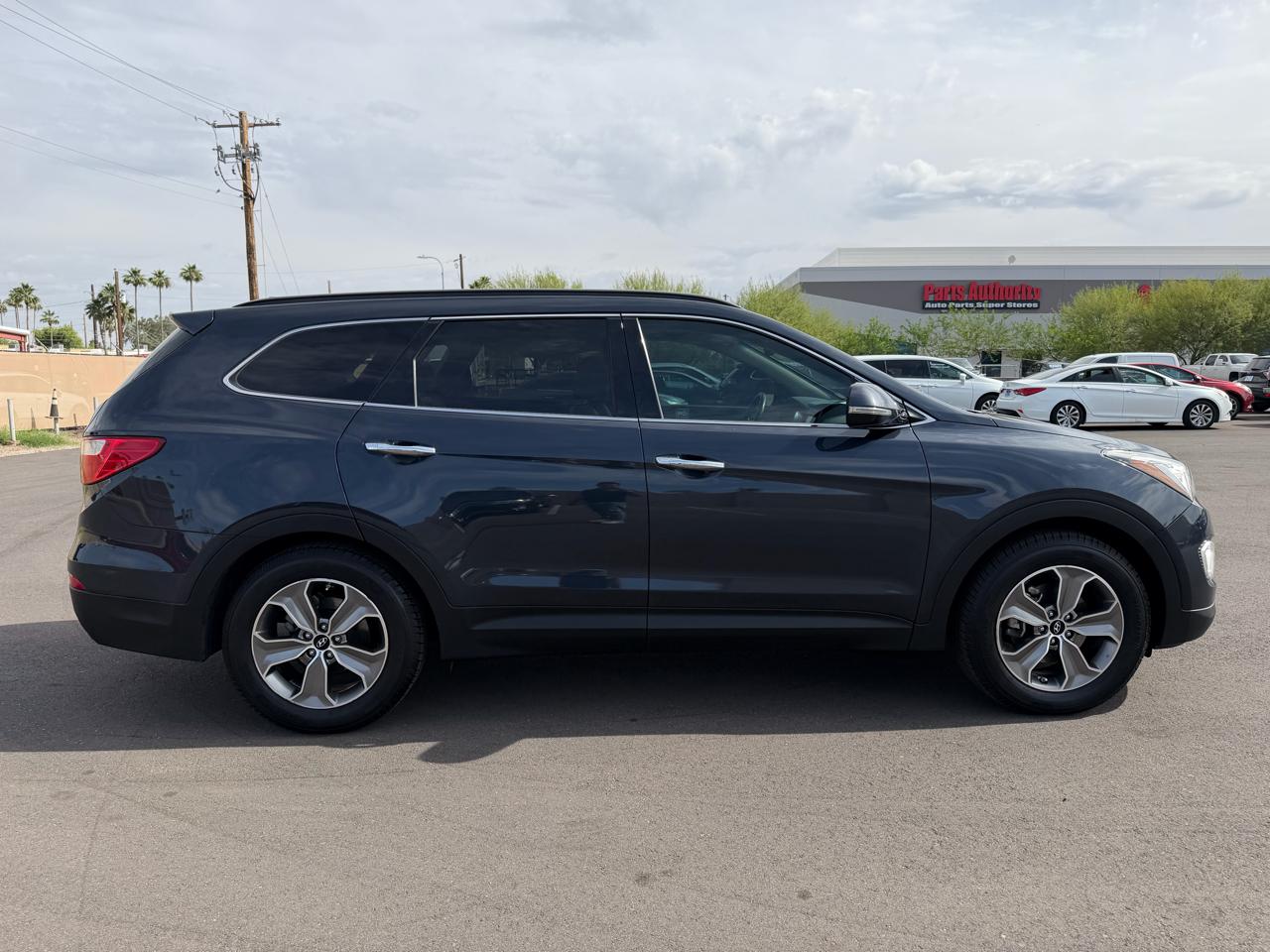 Hyundai Santa Fe GLS FWD 2013