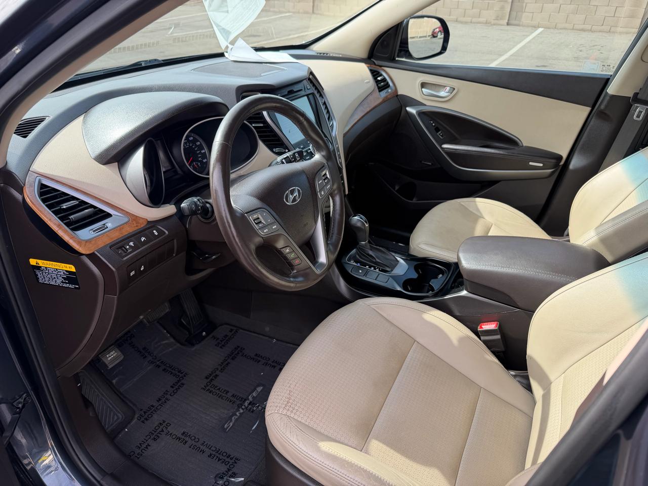 Hyundai Santa Fe GLS FWD 2013