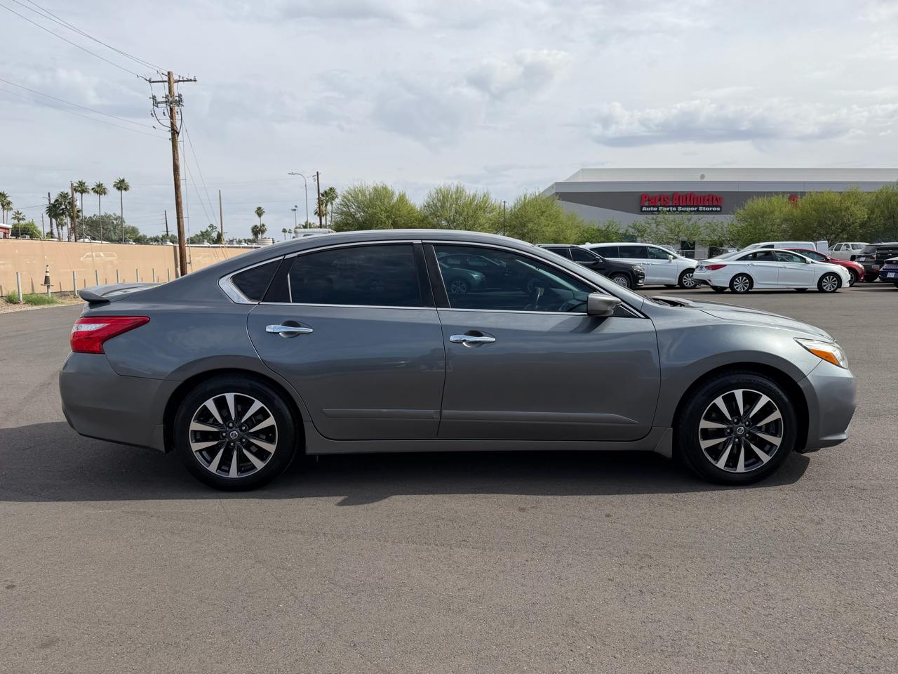 Nissan Altima 2.5 SR 2016