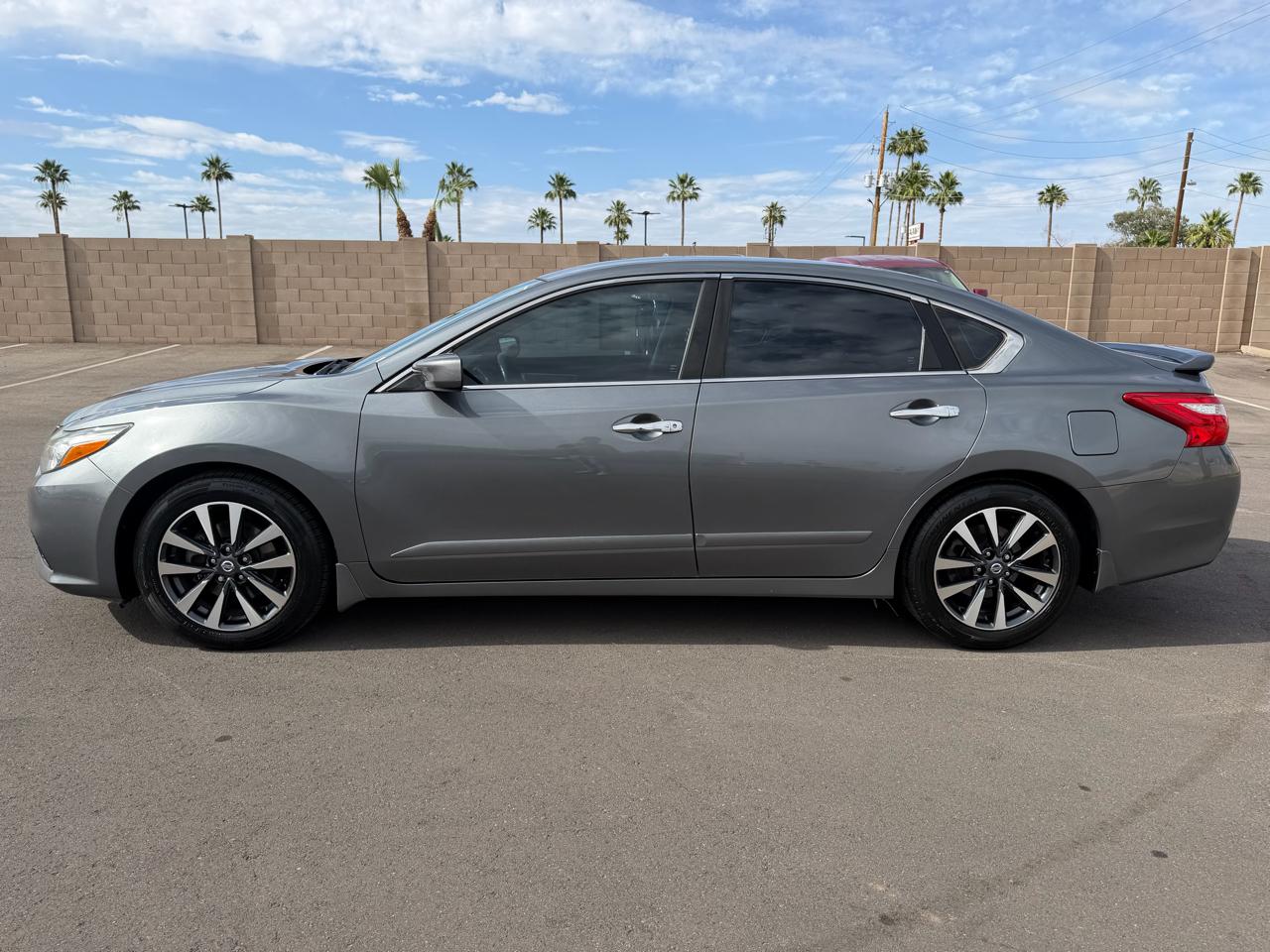 Nissan Altima 2.5 SR 2016