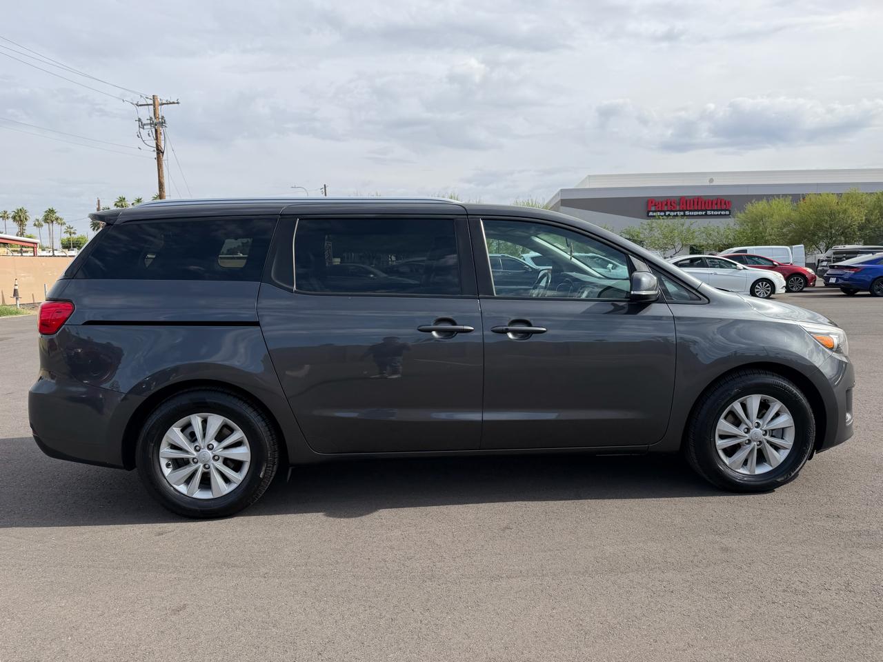 Kia Sedona LX 2018