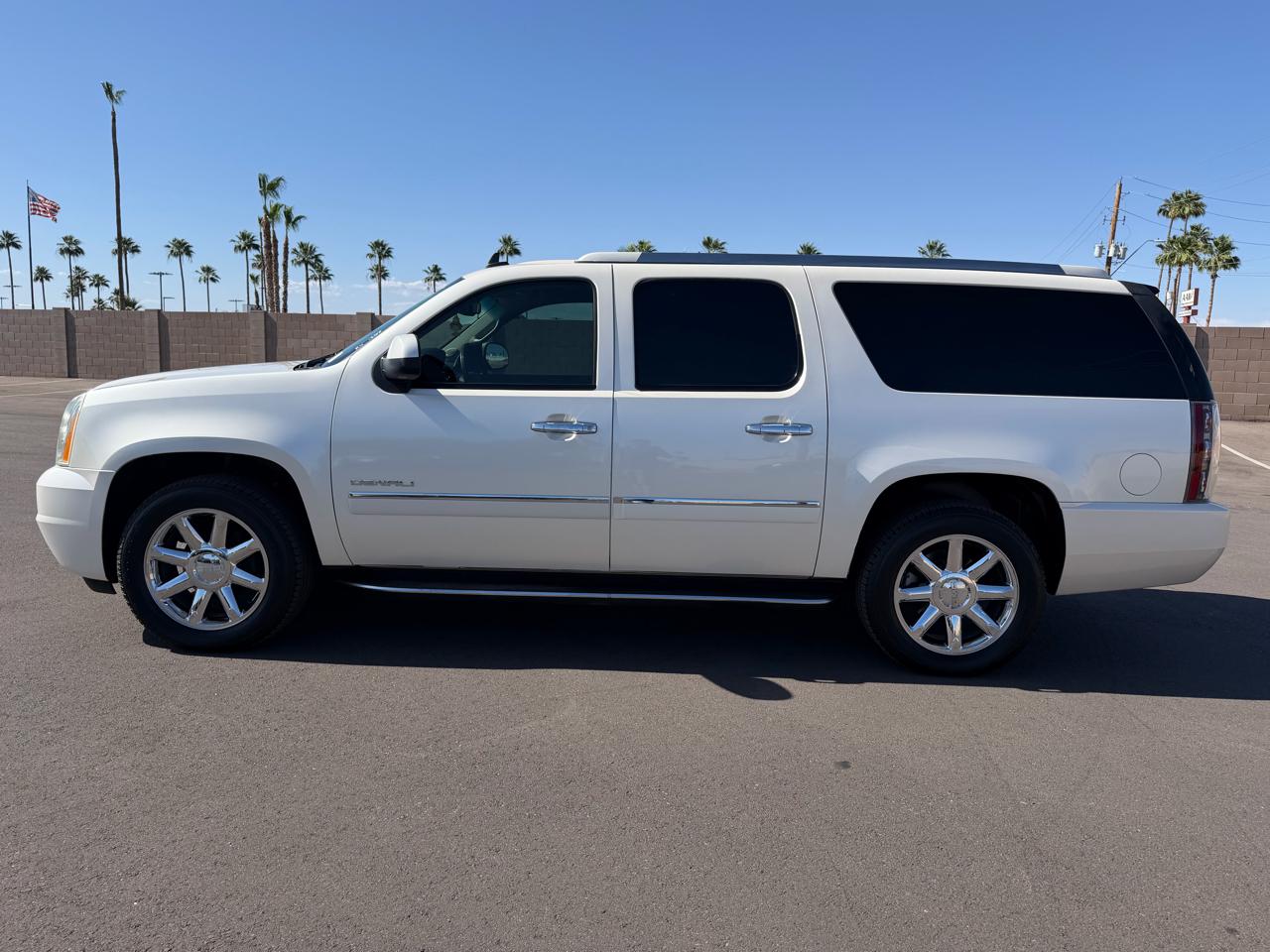 GMC Yukon Denali XL 4WD 2012