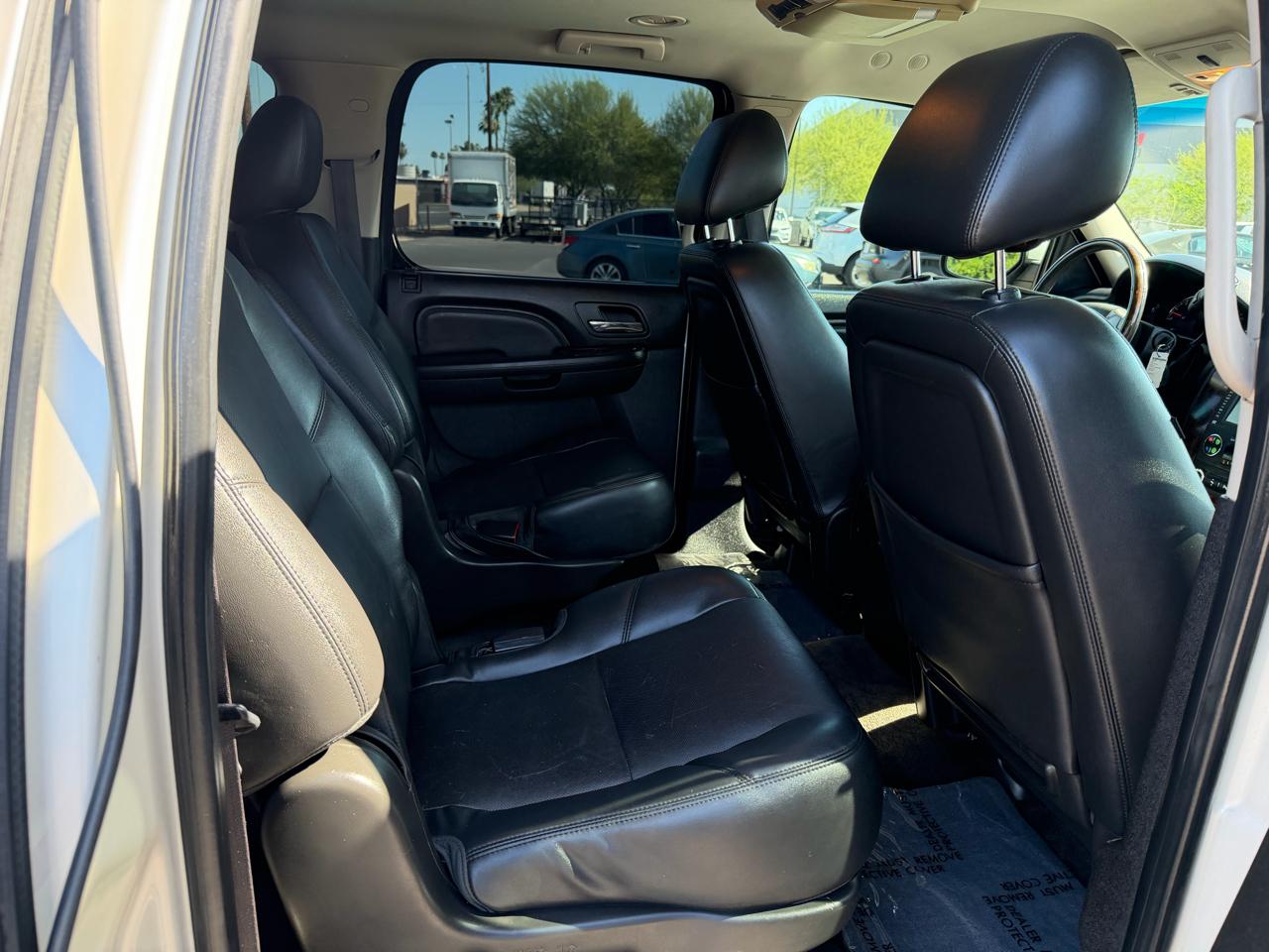 GMC Yukon Denali XL 4WD 2012