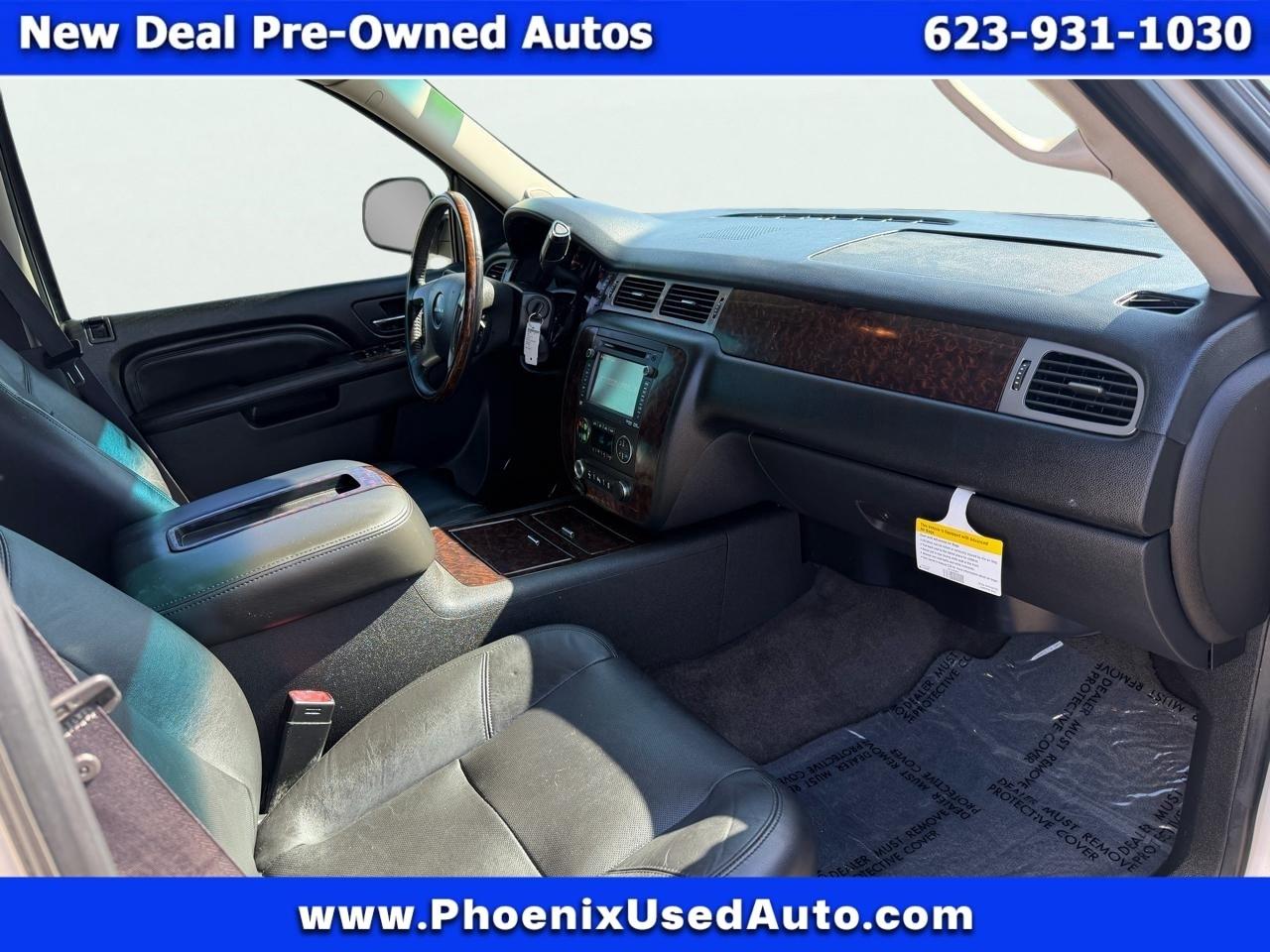 GMC Yukon Denali XL 4WD 2012