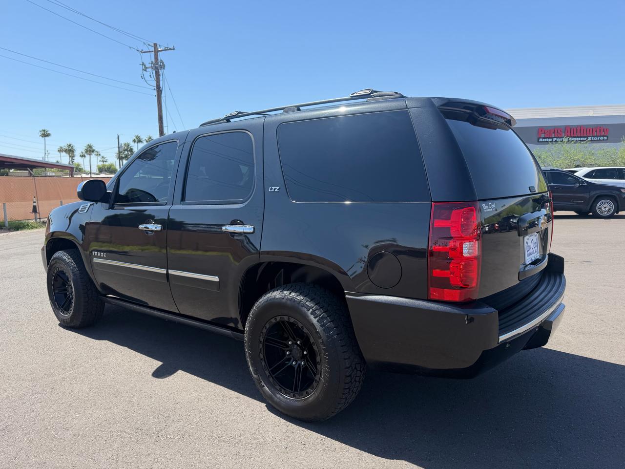 Chevrolet Tahoe LTZ 4WD 2012