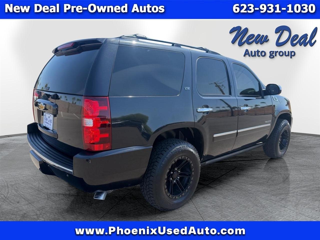 Chevrolet Tahoe LTZ 4WD 2012