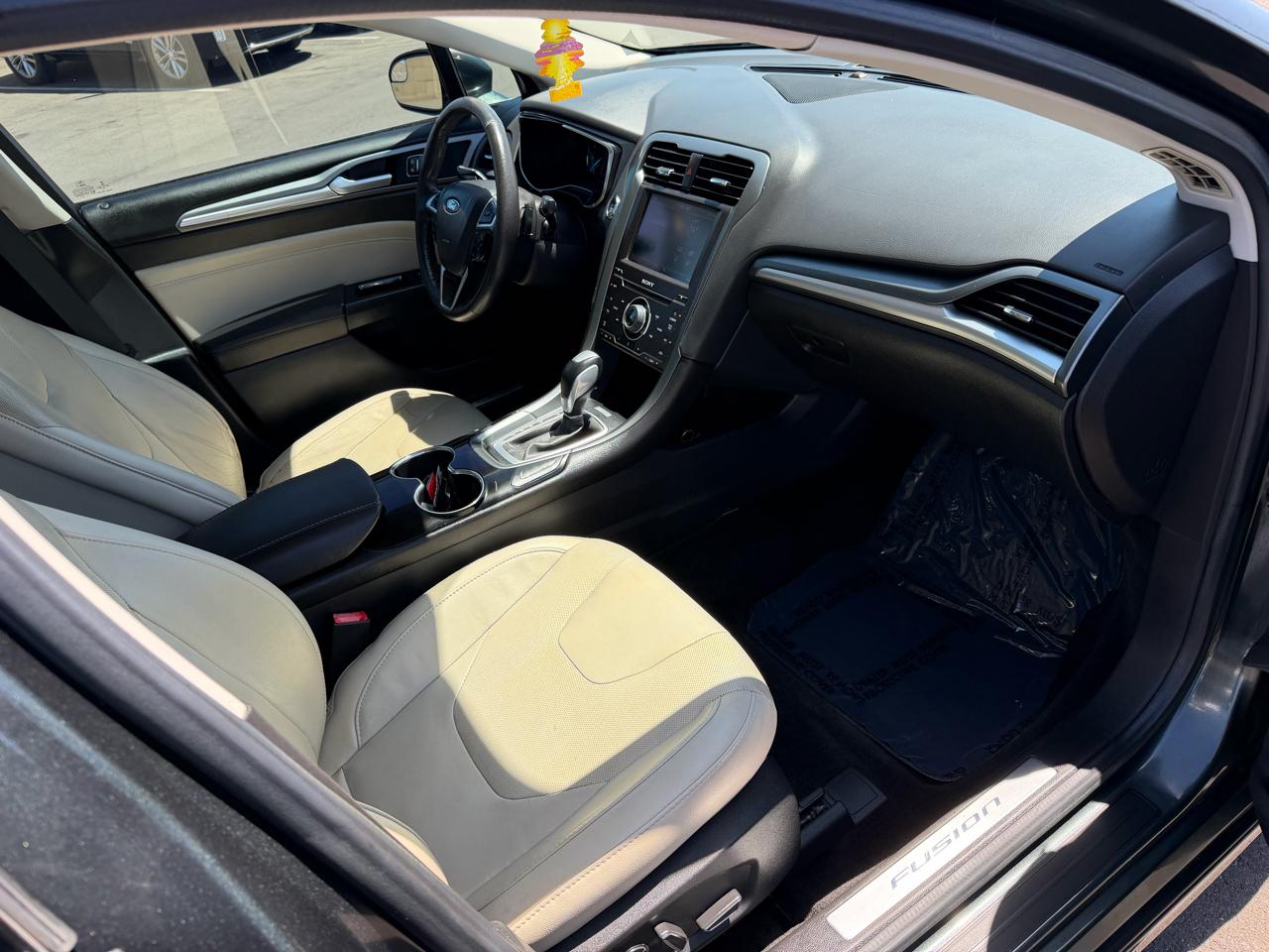 Ford Fusion Titanium 2015