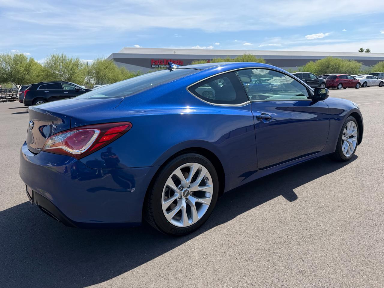 Hyundai Genesis Coupe 3.8 8AT 2015