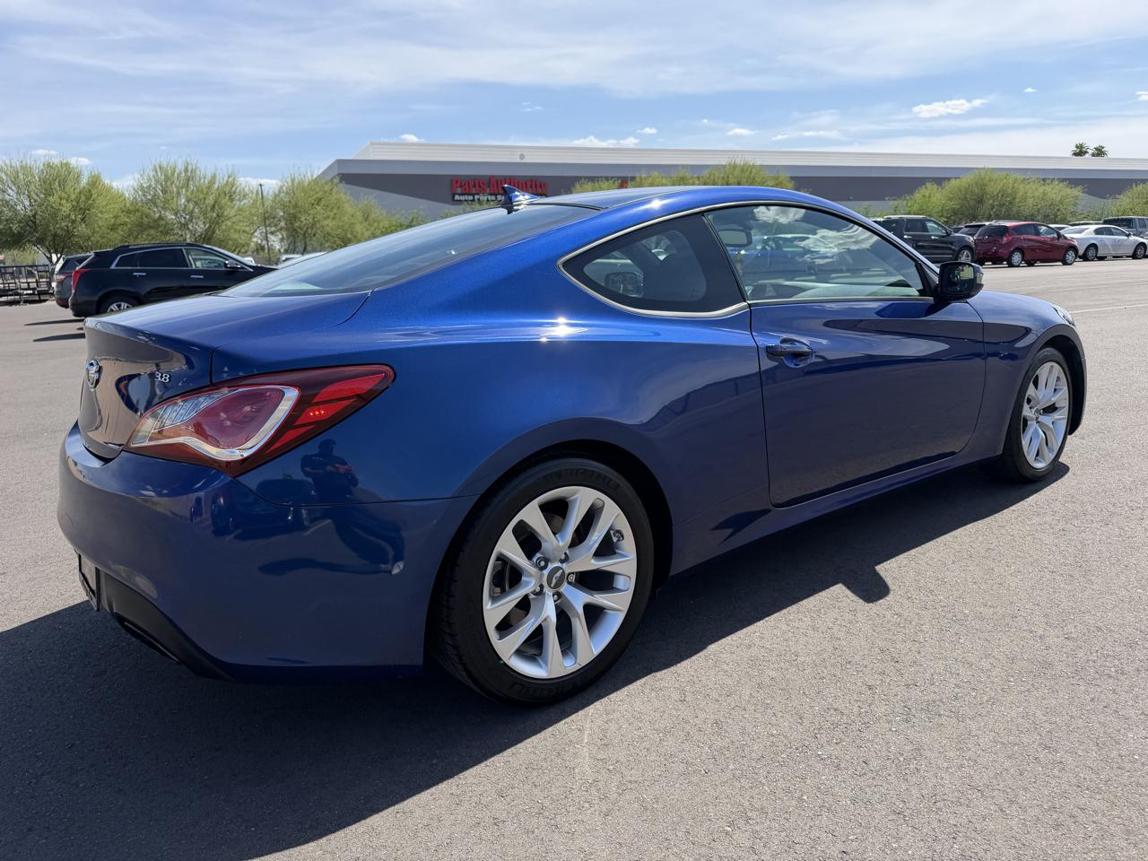 Hyundai Genesis Coupe 3.8 8AT 2015