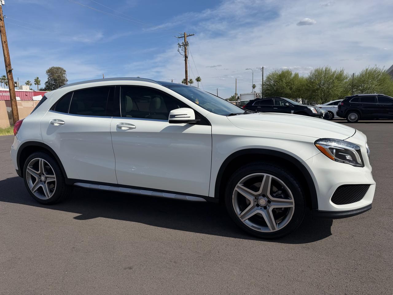 Mercedes-Benz GLA-Class GLA250 2015