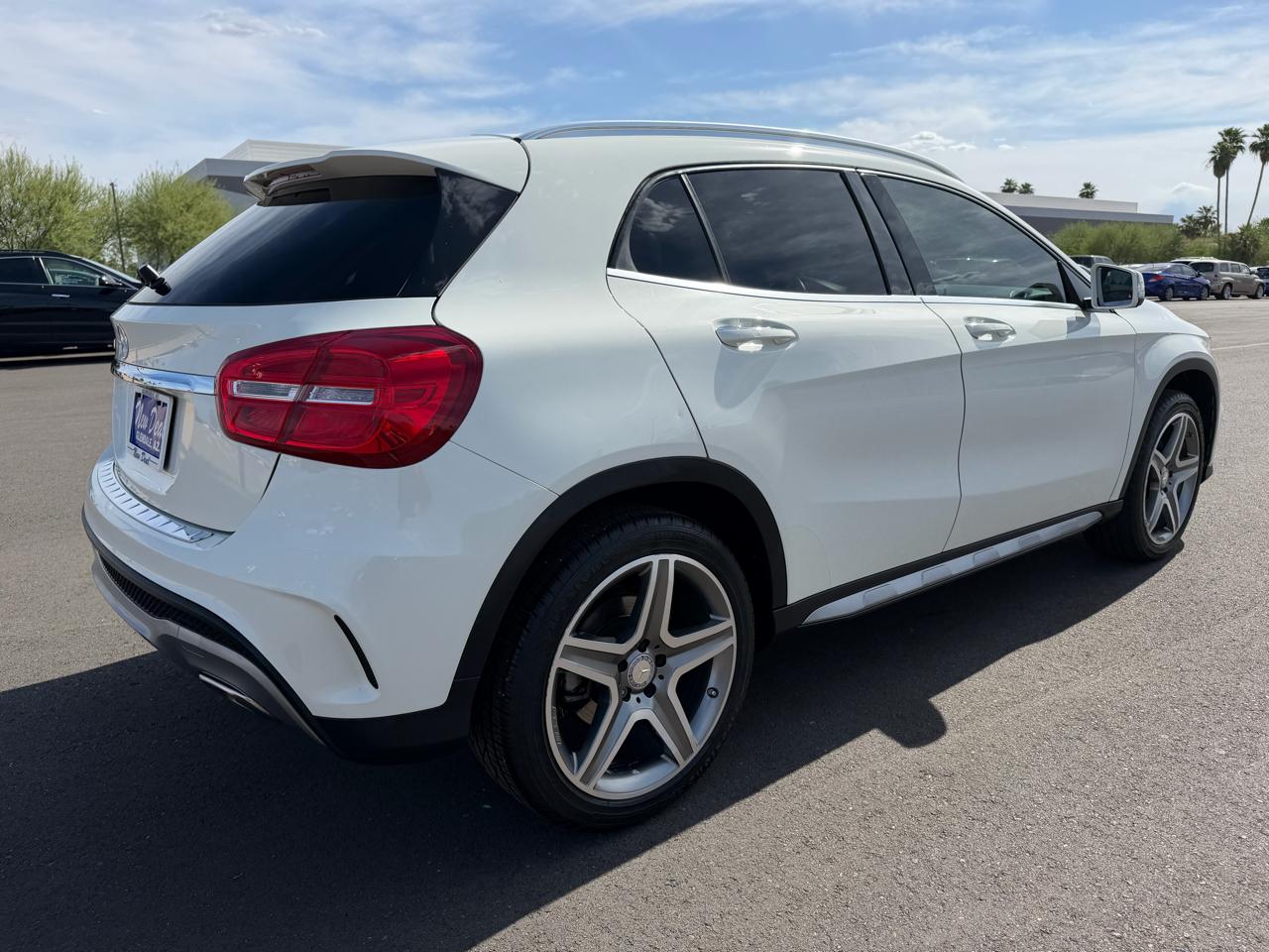 Mercedes-Benz GLA-Class GLA250 2015