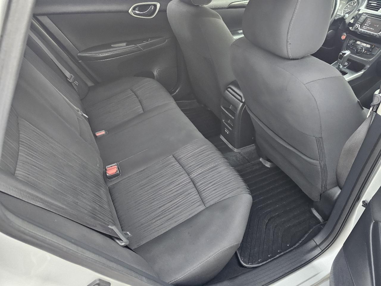 Nissan Sentra S CVT 2018