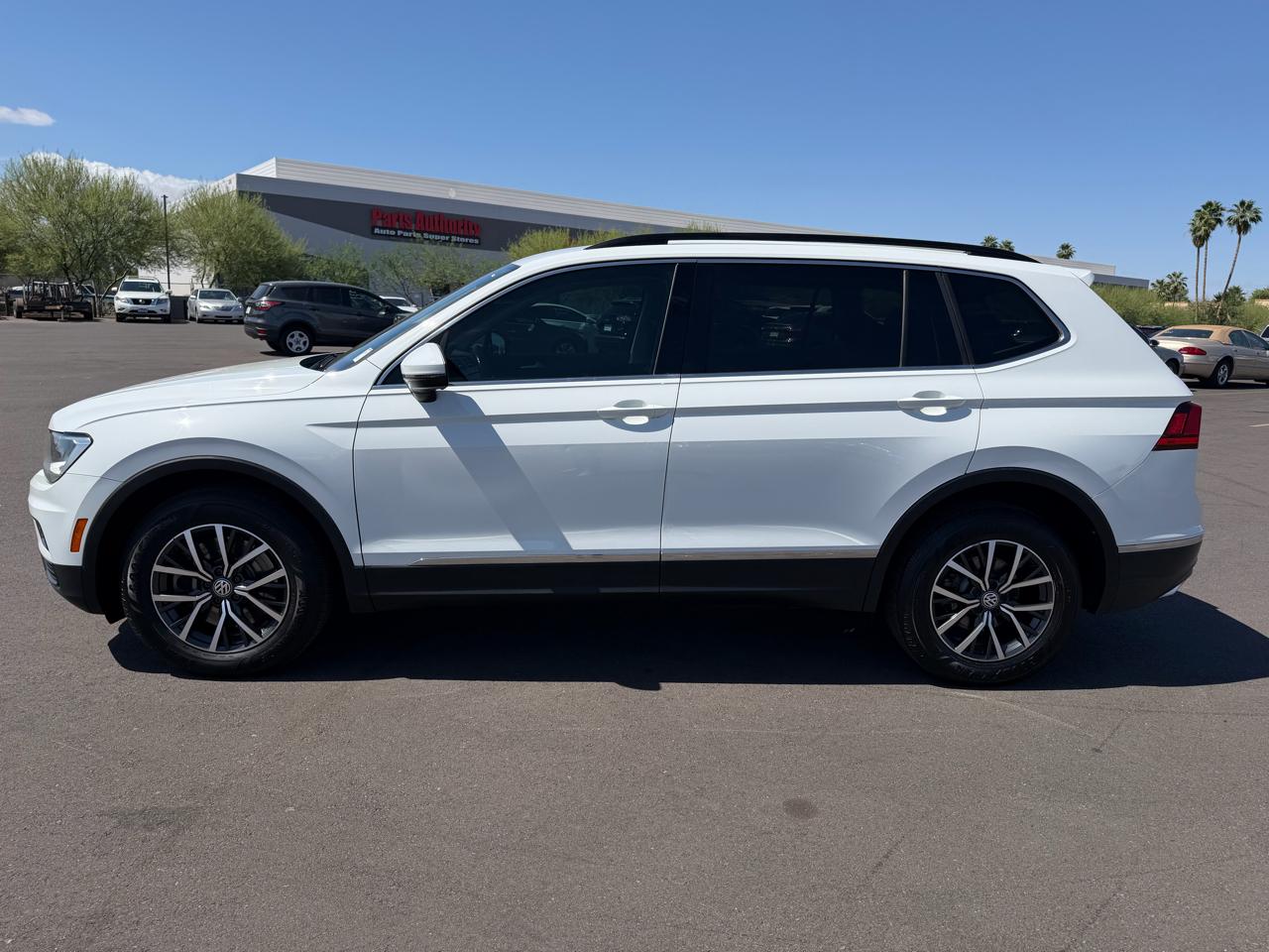 Volkswagen Tiguan SE 2018