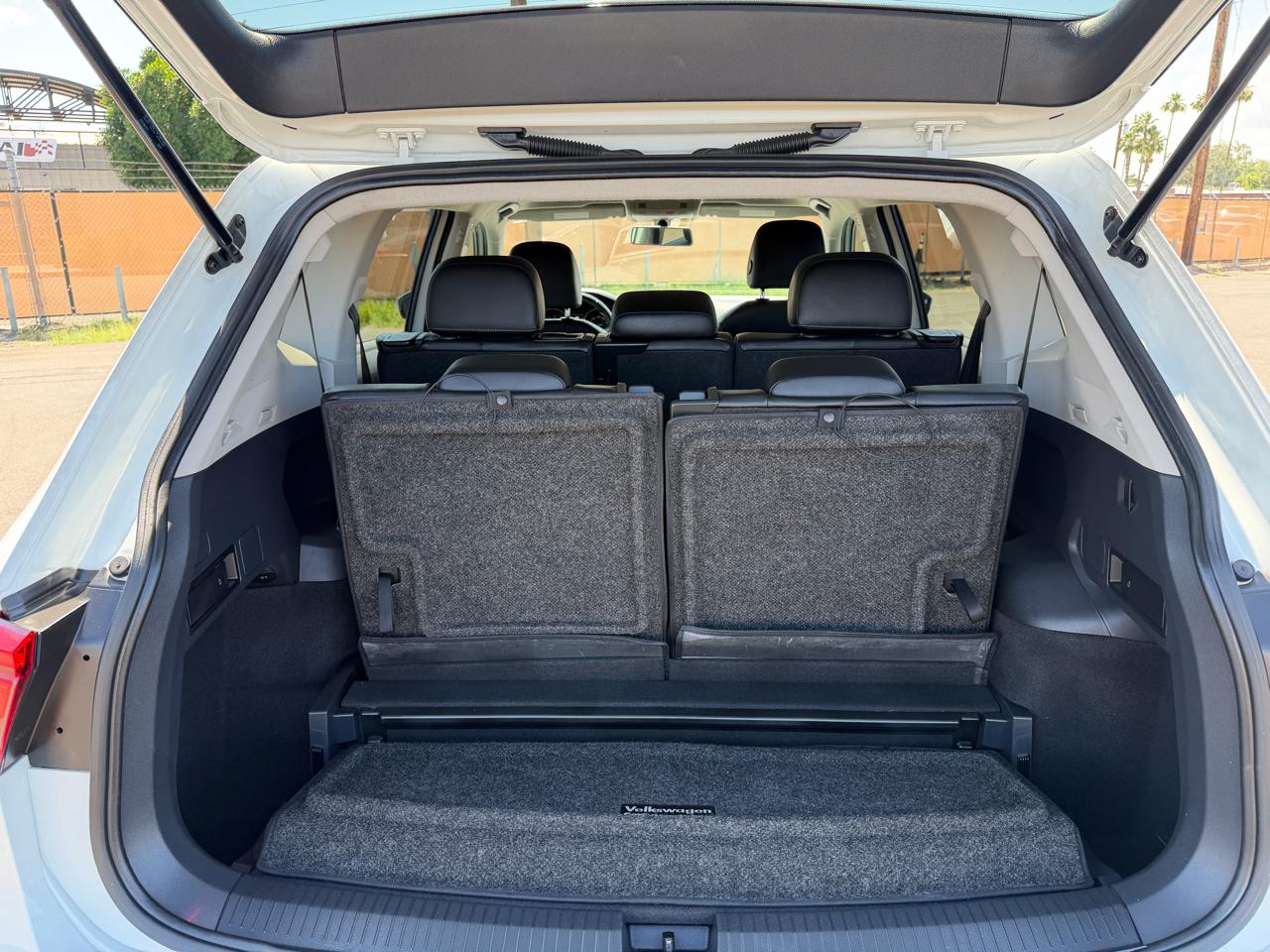Volkswagen Tiguan SE 2018