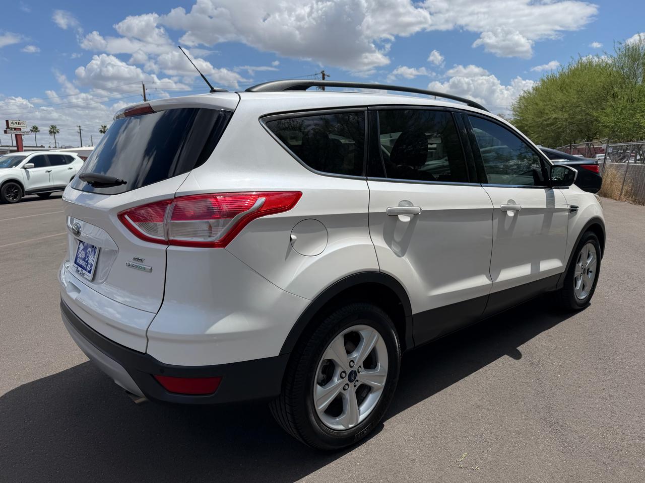 Ford Escape SE FWD 2016