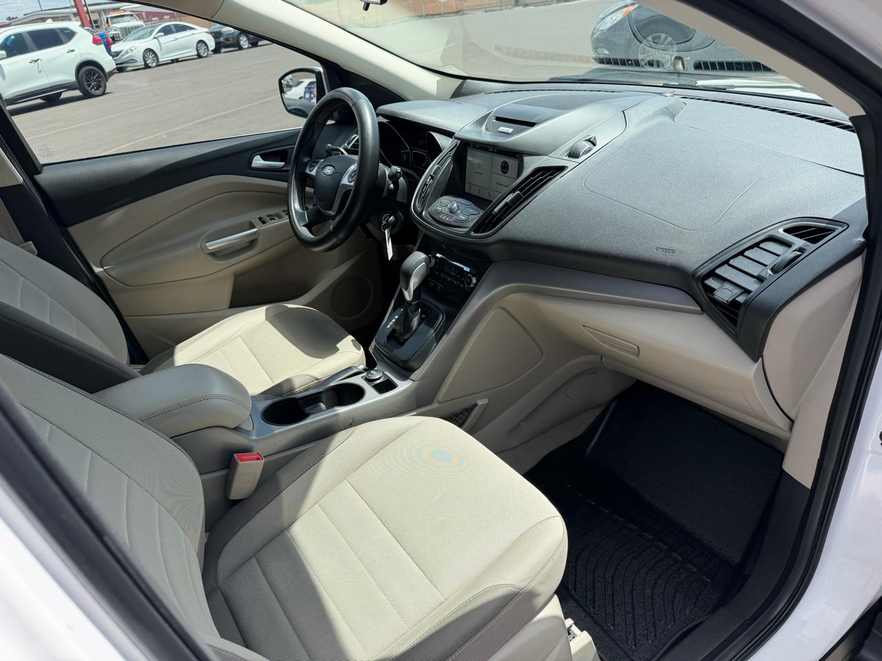 Ford Escape SE FWD 2016