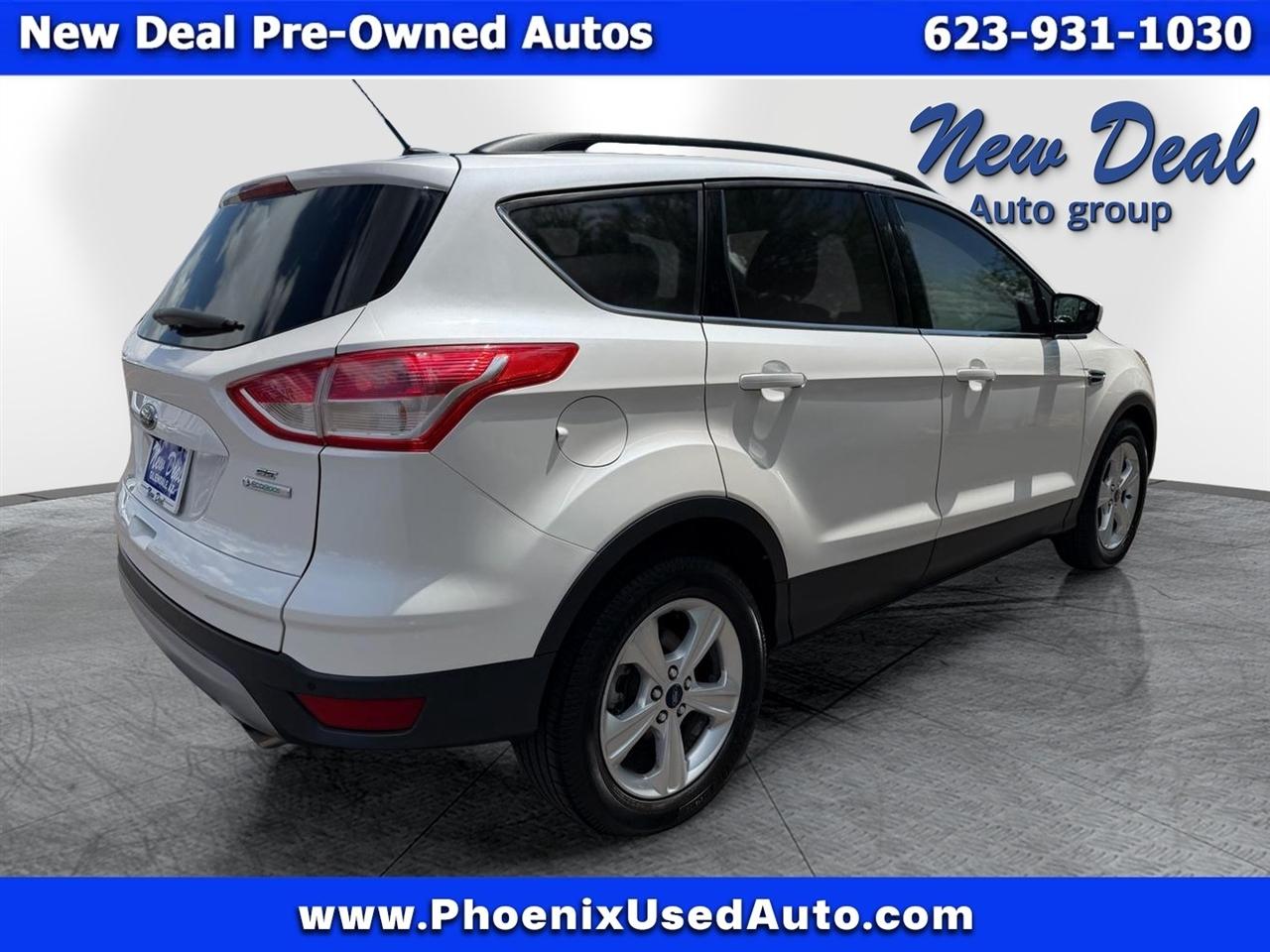 Ford Escape SE FWD 2016