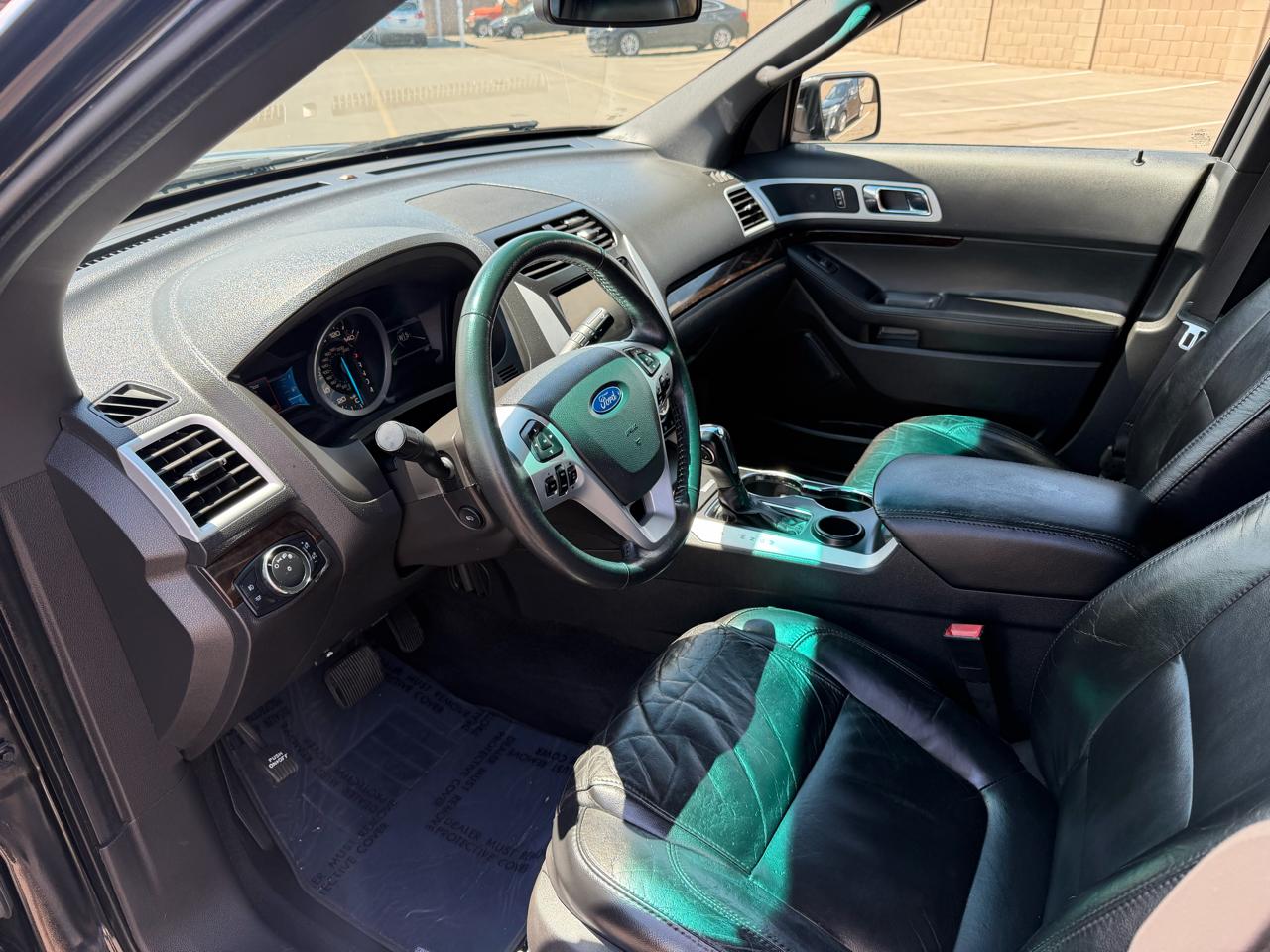 Ford Explorer Limited FWD 2015