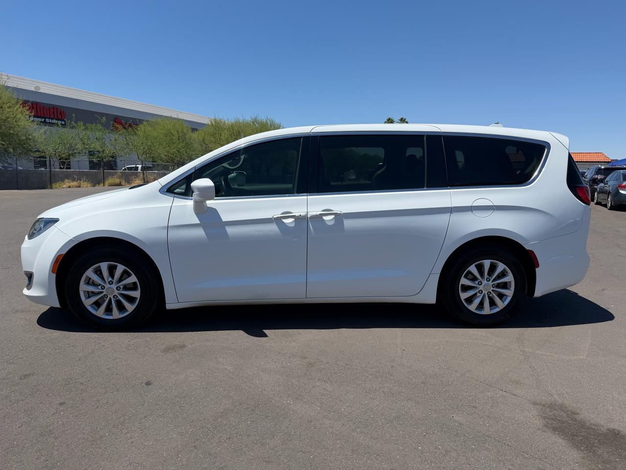 Chrysler Pacifica Touring Plus 2018