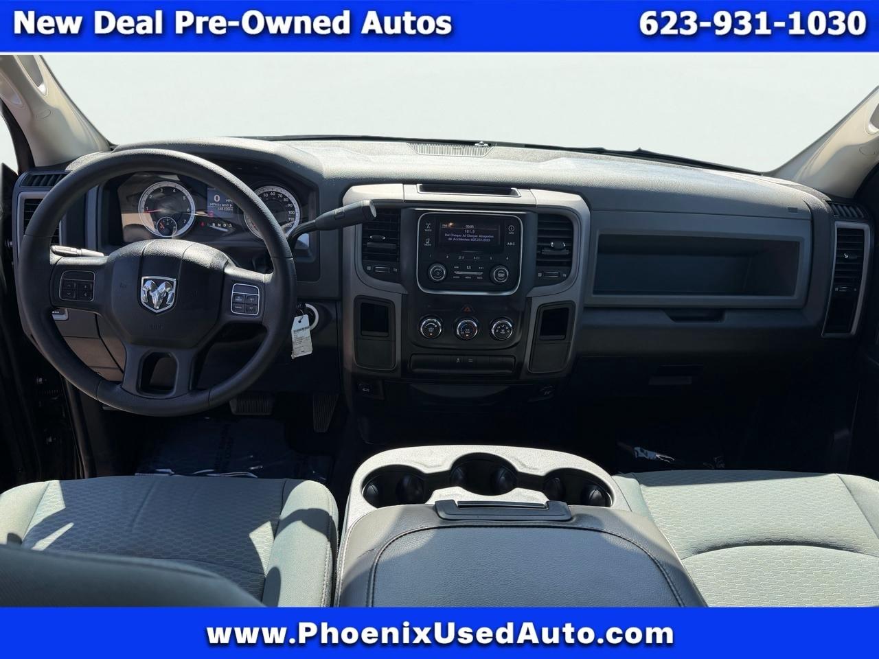 RAM 1500 2WD Crew Cab 140.5" Tradesman 2013