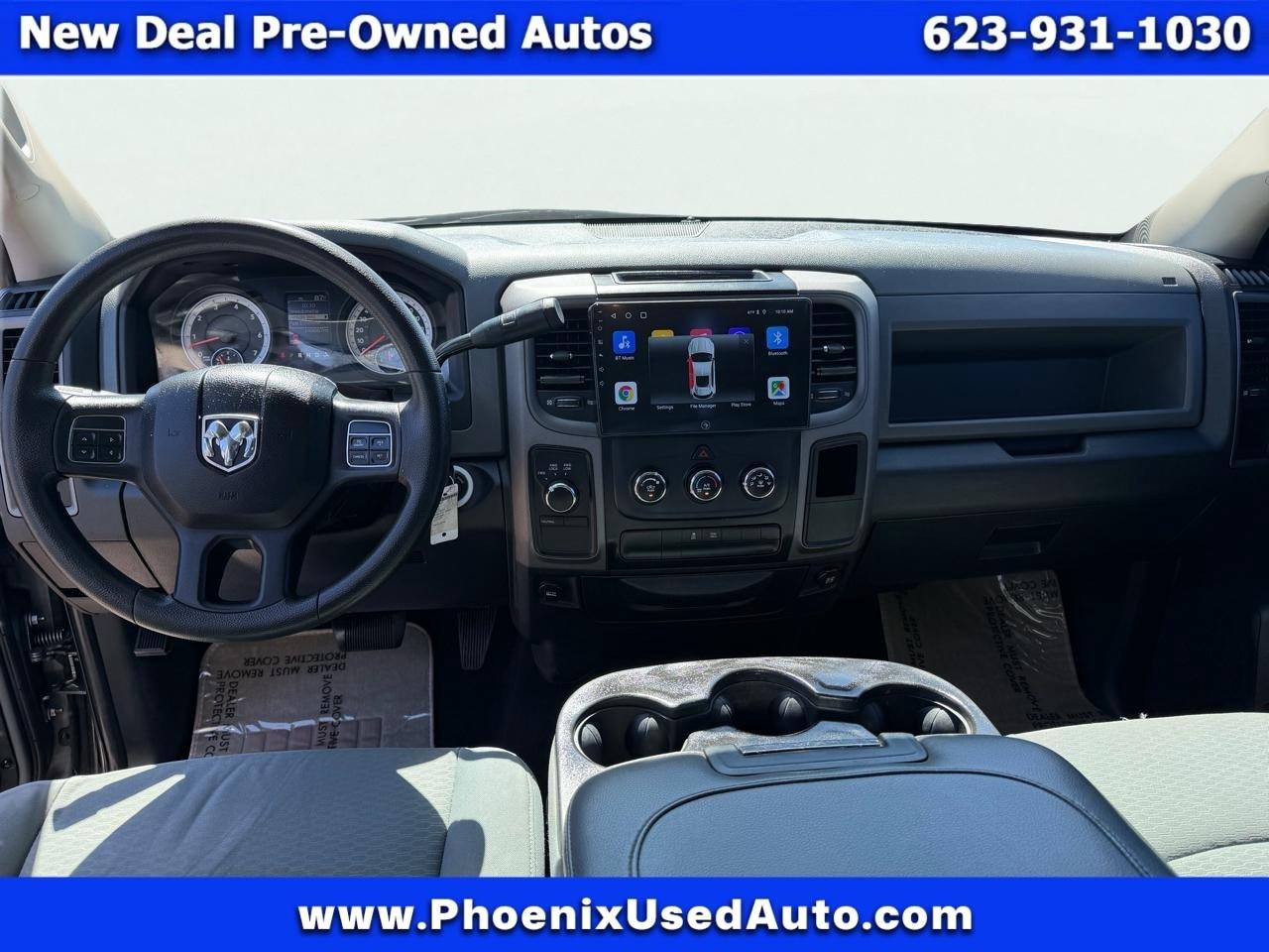 RAM 1500 4WD Crew Cab 140.5" Express 2013