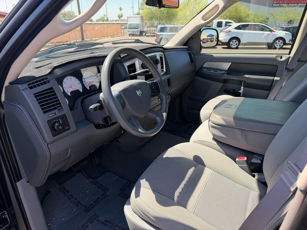 Dodge Ram 1500 2WD Quad Cab 140.5" SLT 2008