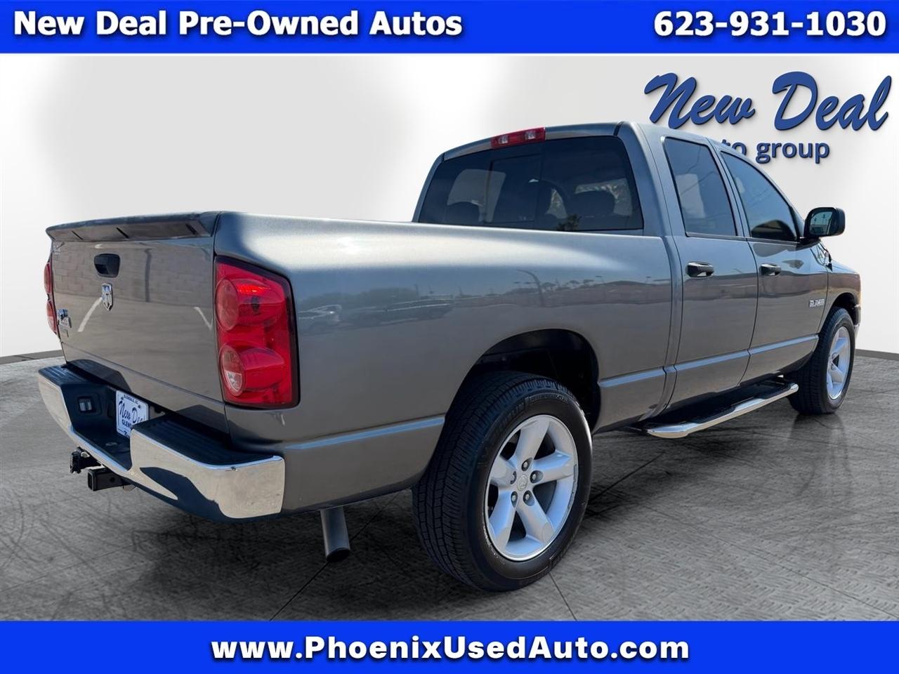 Dodge Ram 1500 2WD Quad Cab 140.5" SLT 2008