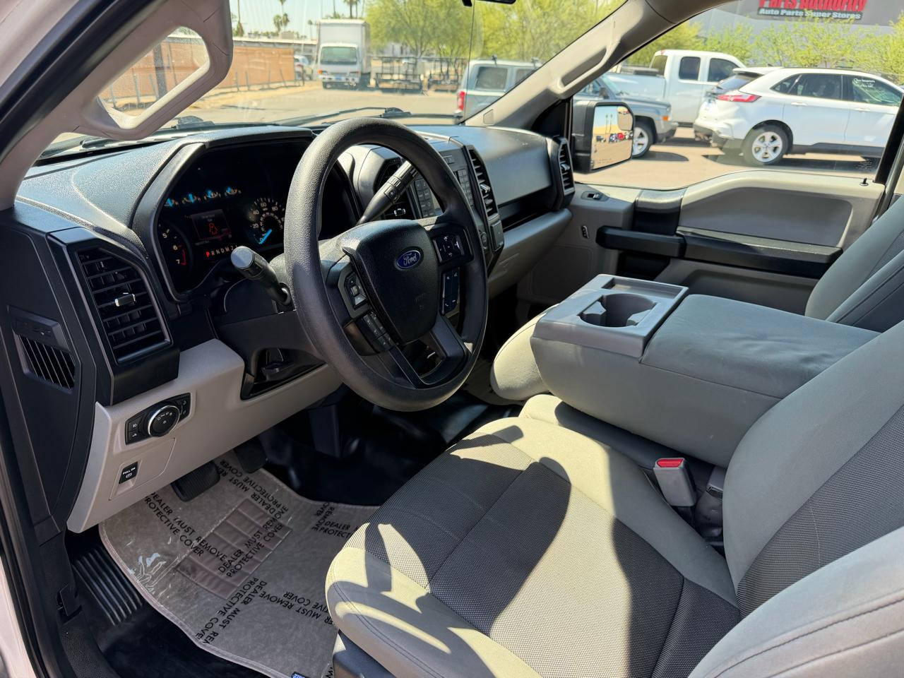 Ford F-150 2WD SuperCrew 139" XL 2015