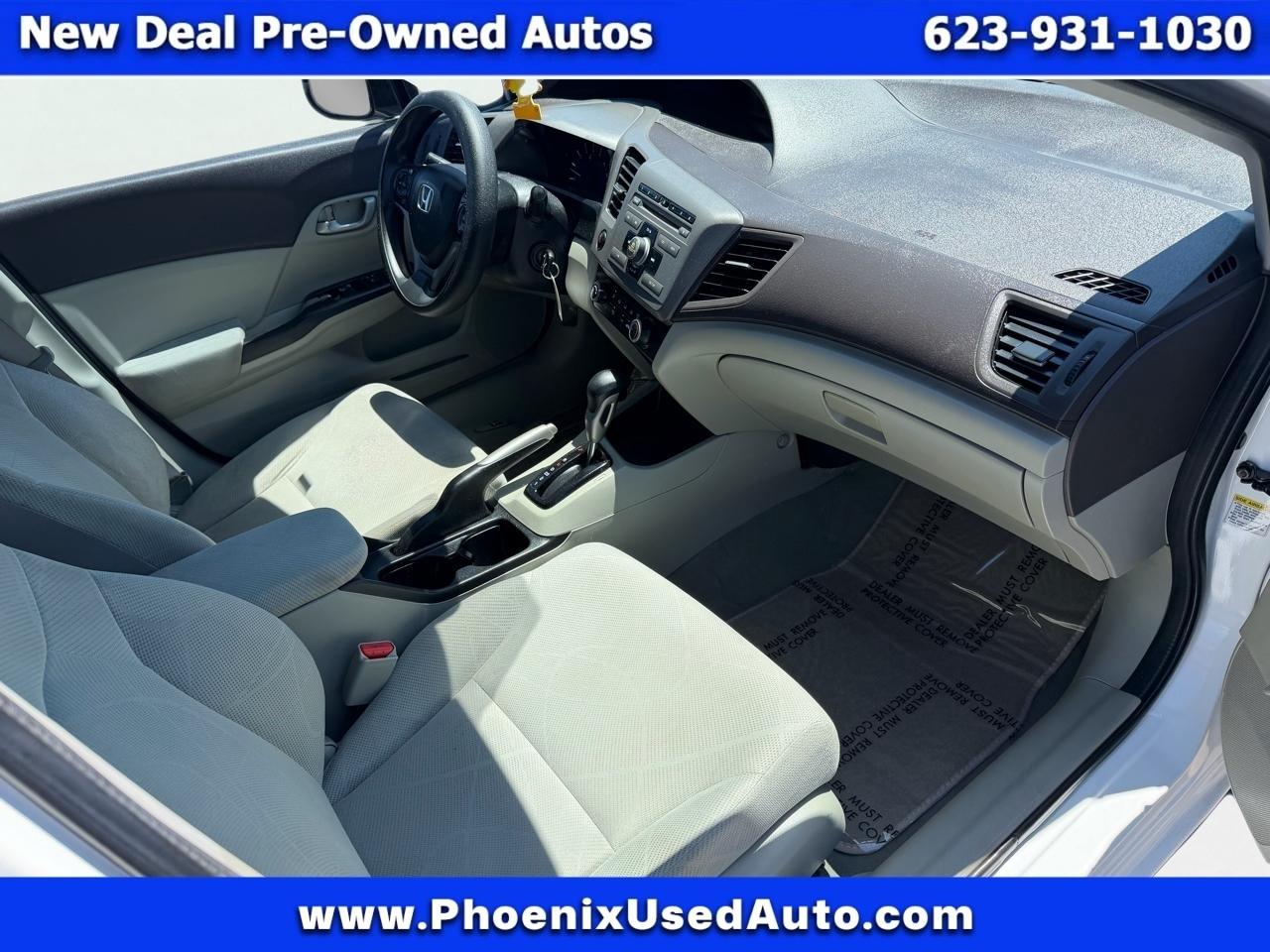 Honda Civic 4-Door Sedan 2012